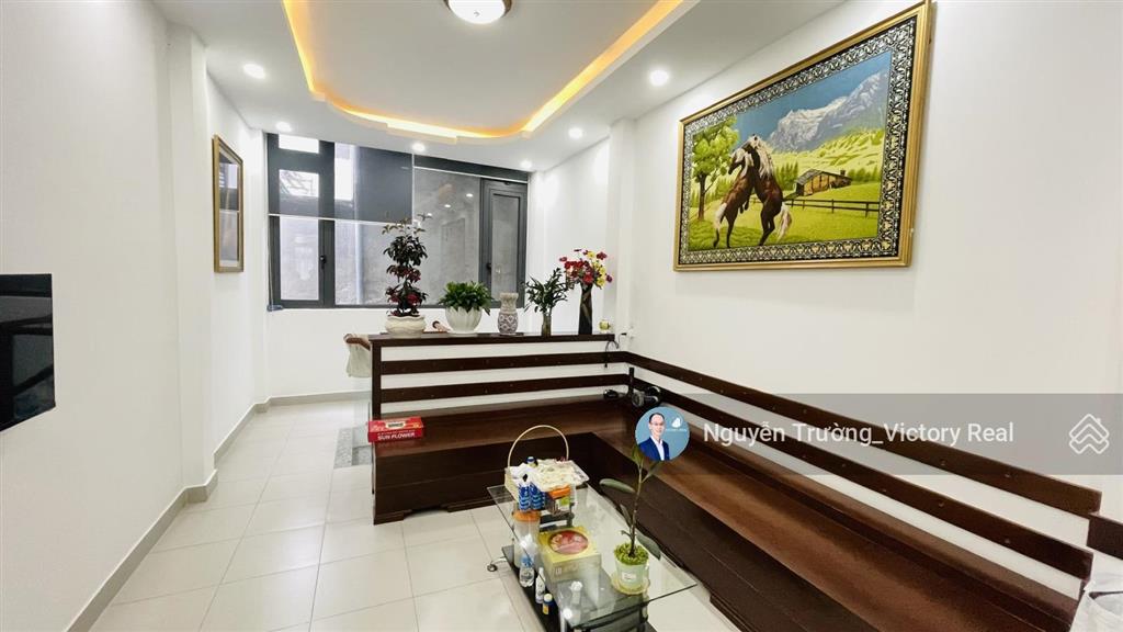 Nhà mặt tiền trung tâm tp. đà lạt vị trí kinh doanh đắc địa, giá chỉ 10.8 tỷ
