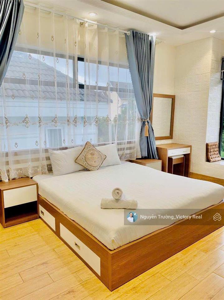 Biệt thự nhà hẻm xe hơi, đường ngô tất tố, p. 8, đà lạt 220m2, ngang 11.5m, dài 19 mét
