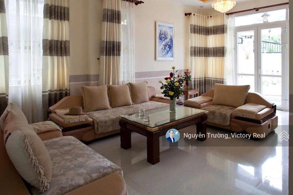 Chủ nhà cần bán villa mặt tiền ngô văn sở đà lạt hh 1% sổ hồng riêng chính chủ đứng tên