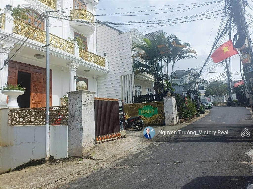 Chủ nhà cần bán villa đà lạt 373m2, ngang 20mx20m, giá 12,5 tỷ. hoa hồng môi giới 1%