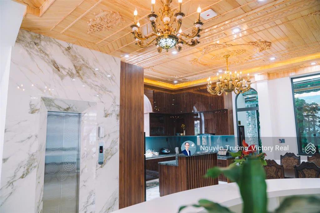 Chủ nhà bán nhà kqh trung tâm đà lạt đường nhựa rộng 8m