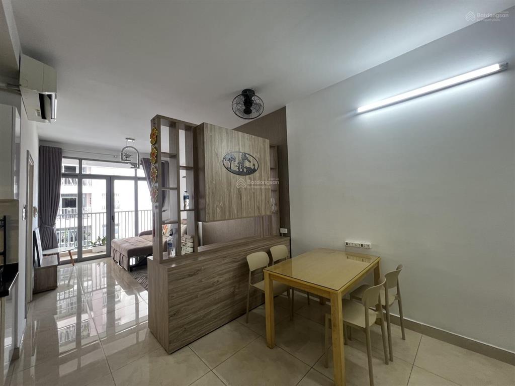 Bán căn hộ luxcity, 4,4 tỷ, 70m2, 2pn, 2wc tại huỳnh tấn phát, q7, hcm