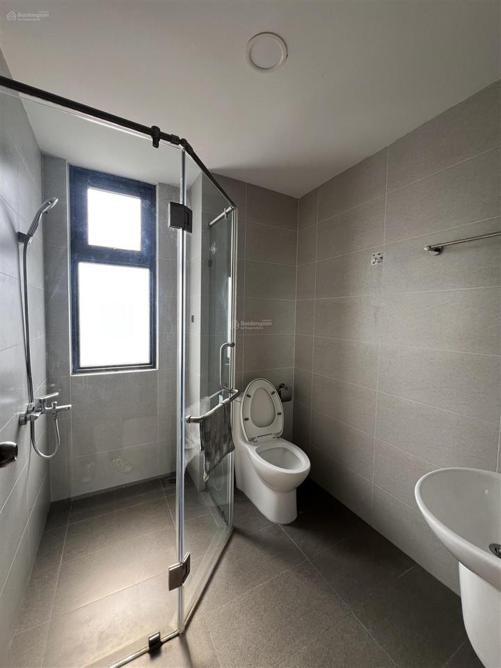 Bán căn hộ luxcity, 4,4 tỷ, 70m2, 2pn, 2wc ở huỳnh tấn phát, q7, tp.hcm
