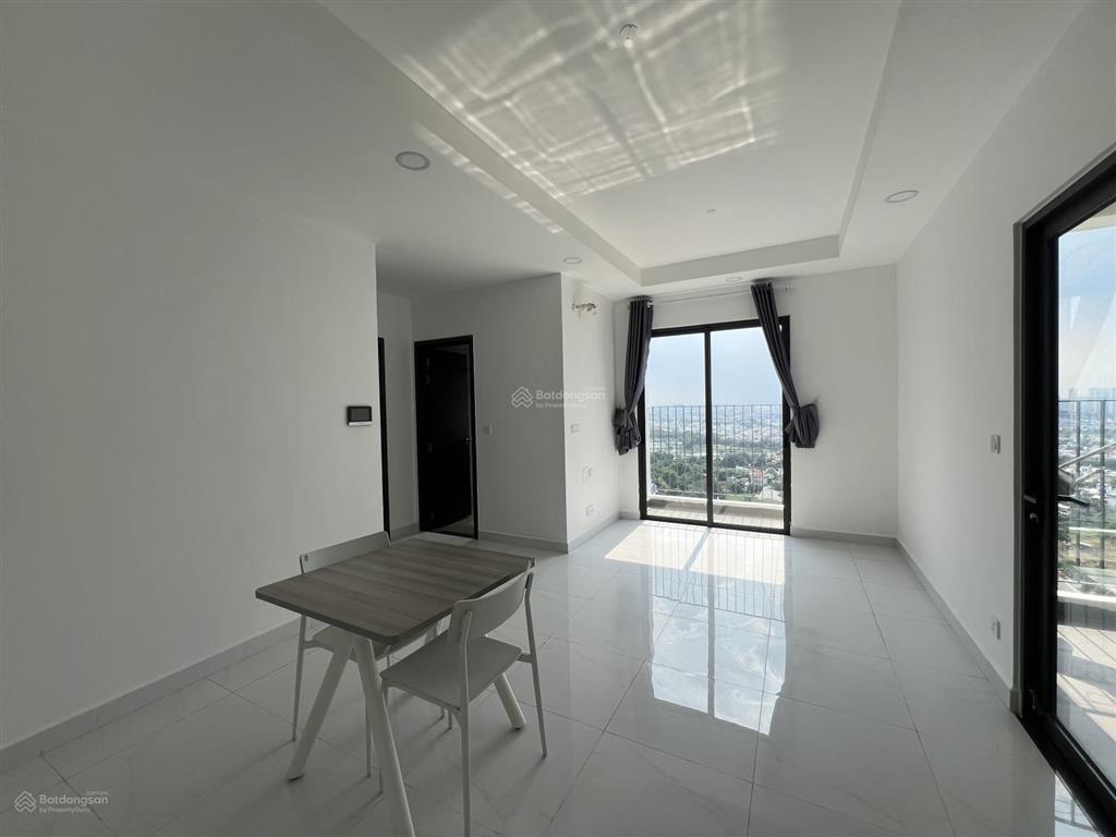 Bán căn hộ luxcity, 4,4 tỷ, 70m2, 2pn, 2wc ở huỳnh tấn phát, q7, tp.hcm