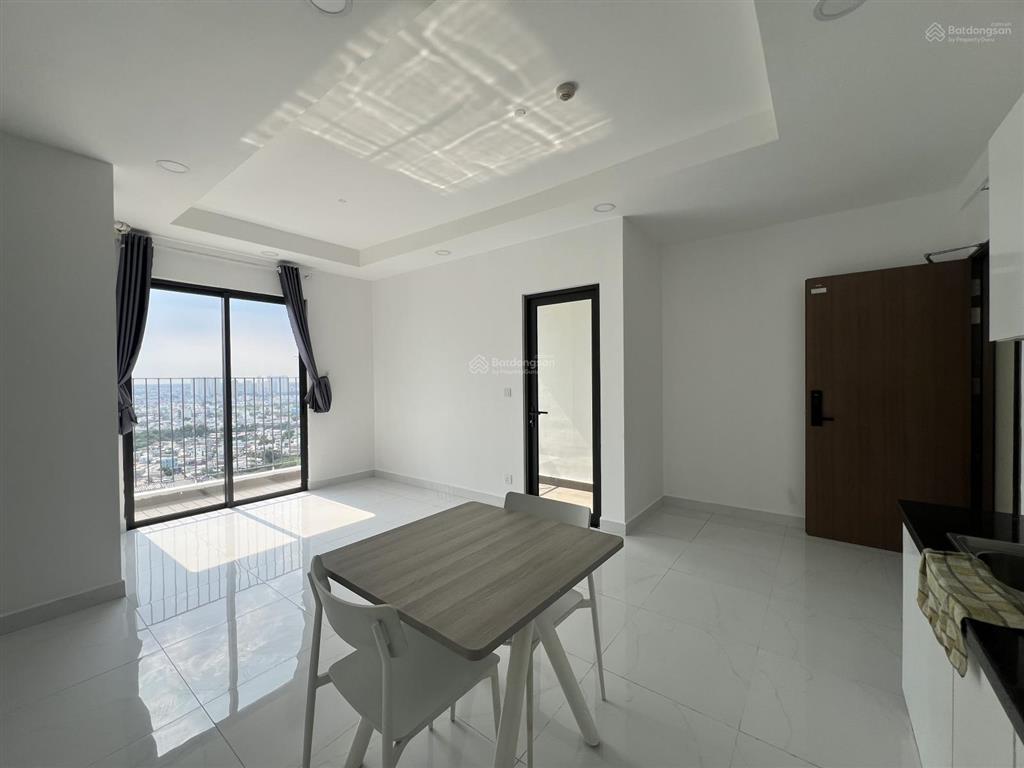 Bán căn hộ luxcity, 4,4 tỷ, 70m2, 2pn, 2wc ở huỳnh tấn phát, q7, tp.hcm