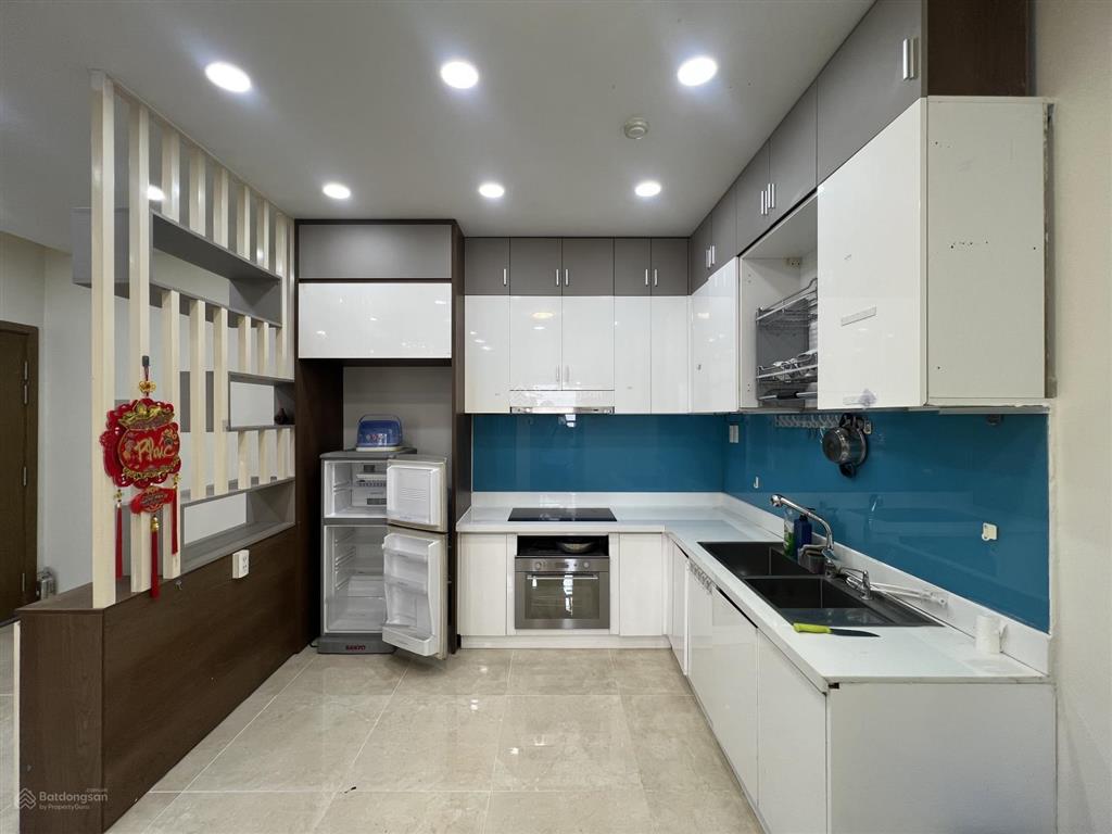 Bán gấp căn hộ luxcity, 5 tỷ, 85m2, 3pn, 2wc, p. bình thuận, q7, tp. hcm