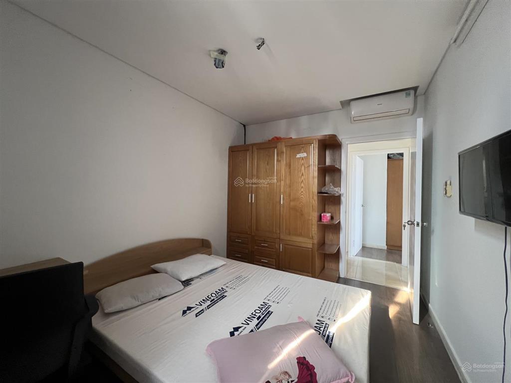 Căn hộ luxcity cho thuê, 14 triệu vnd, 85 m2, 3pn, 2wc, đầy đủ nội thất, đông