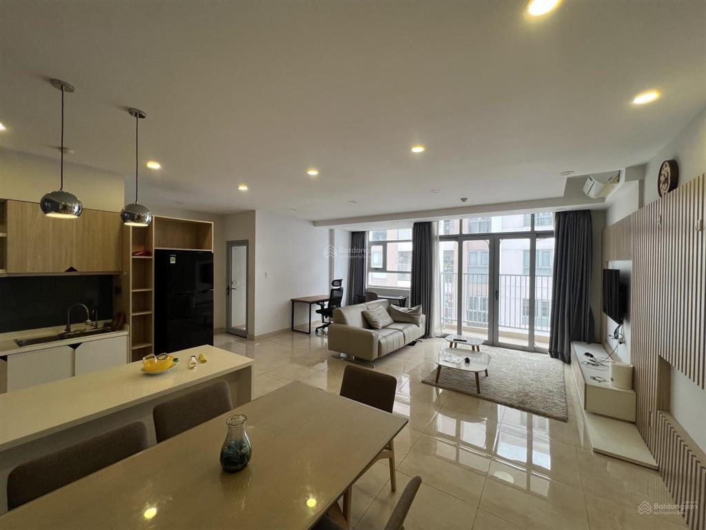 Cho thuê cc luxcity, 15 triệu/th, 82m2, view đẹp tại huỳnh tấn phát, p bình thuận, q7, hcm