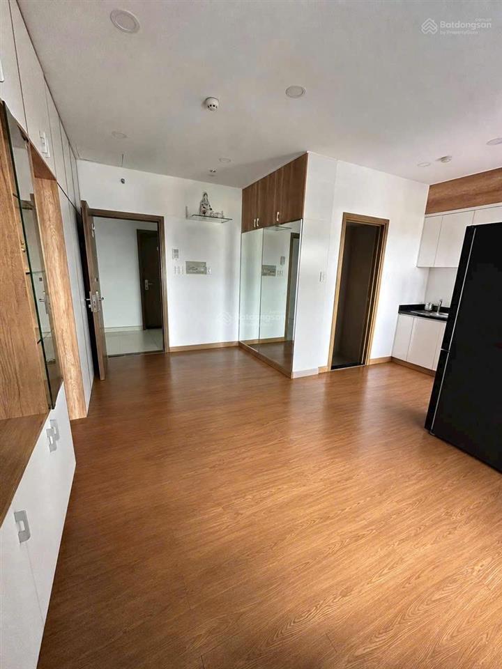 Cho thuê căn hộ 1pn, 1wc, 45m2 tại luxcity, 9 triệu vnd