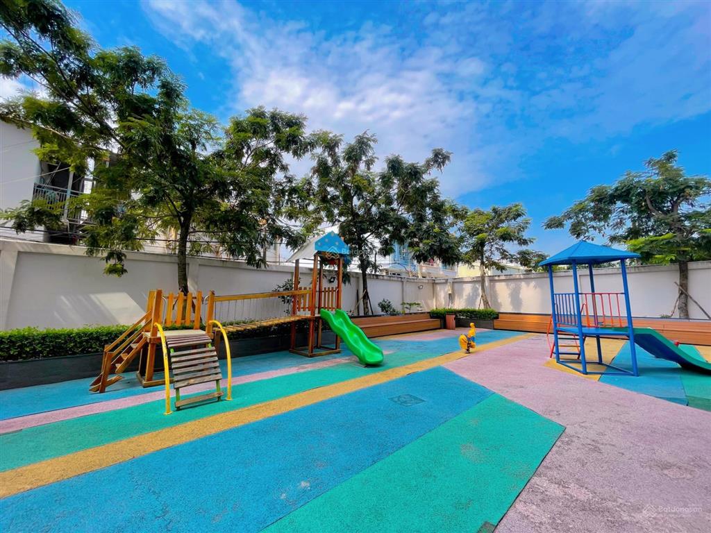 Bán gấp ch luxcity, huỳnh tấn phát, 4,2 tỷ, 73m2, 2pn, 2wc