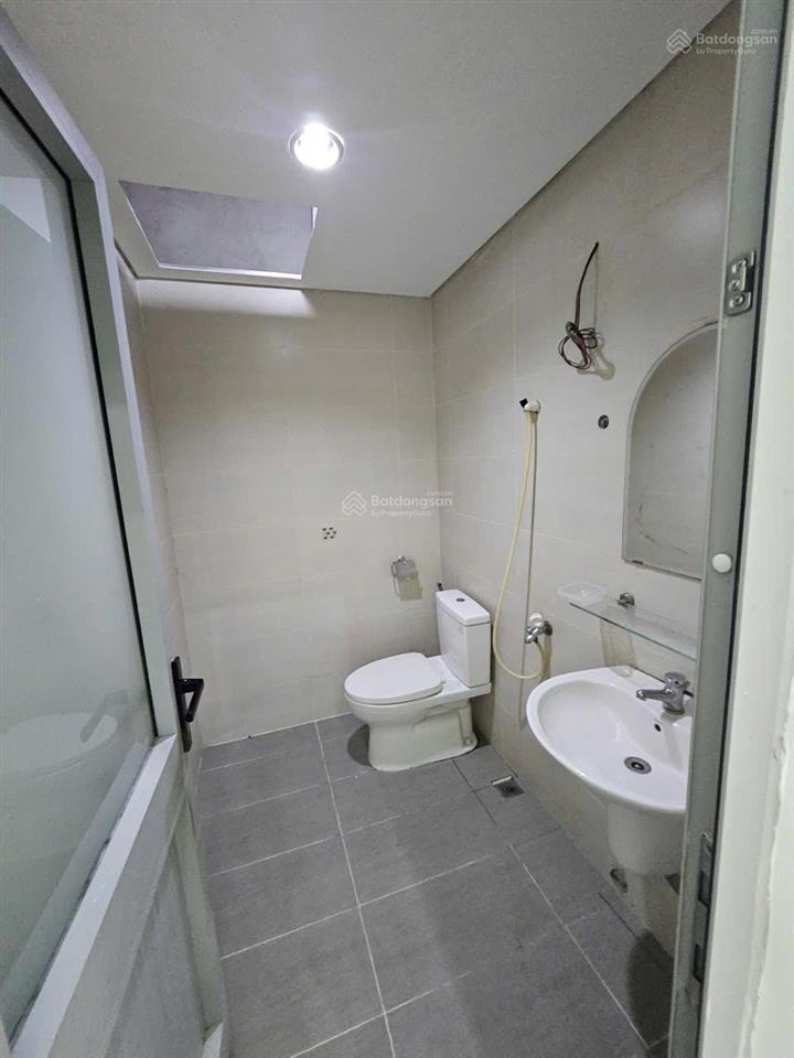 Cho thuê shophouse tại luxcity, 12 triệu vnd, 60 m2