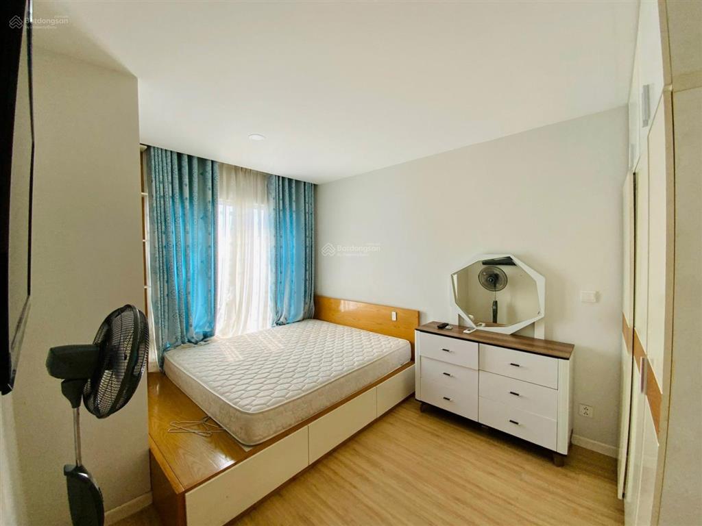 Căn hộ 2pn đẹp cho thuê tại an gia skyline, 12 triệu, 68m 2pn 2wc full nội thất