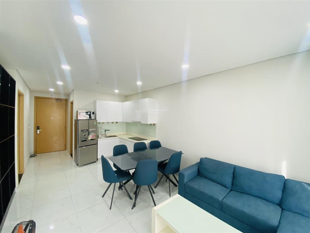 Căn hộ 2pn đẹp cho thuê tại an gia skyline, 12 triệu, 68m 2pn 2wc full nội thất
