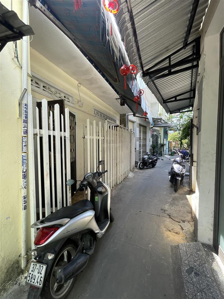 Bán 57m2 đất kiệt 52 lý thái tông cách biển 450m thuận lợi xây chdv và đầu tư