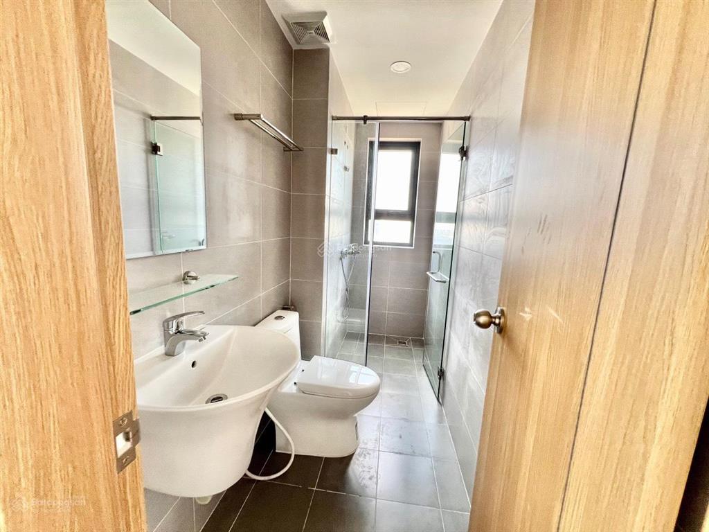 Cần cho thuê căn góc 2pn, 2wc nội thất cơ bản