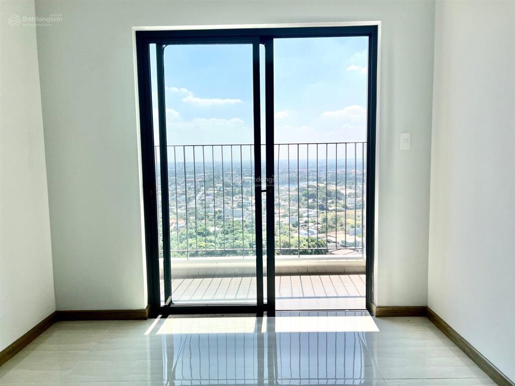 Cần cho thuê căn góc 2pn, 2wc nội thất cơ bản