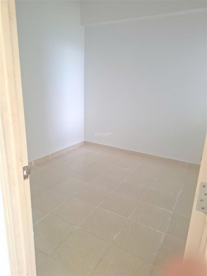Kẹt tiền cần bán nhanh căn hộ hoàng quân plaza. p. bình đông, gần q8. 55m2, 2pn, 2wc, giá 1,39 tỷ