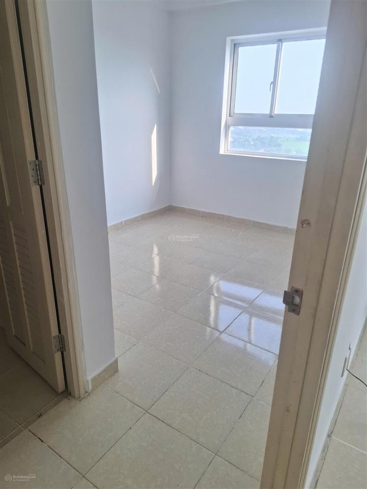 Kẹt tiền cần bán nhanh căn hộ hoàng quân plaza. p. bình đông, gần q8. 55m2, 2pn, 2wc, giá 1,39 tỷ