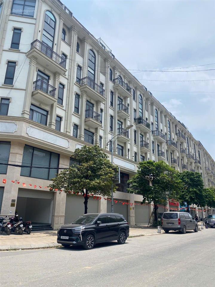 Hàng cực hot! bán gấp liền kề mặt đường lớn him lam vạn phúc. dt 84,4m2. mt 6,5m. xây 6t + tum