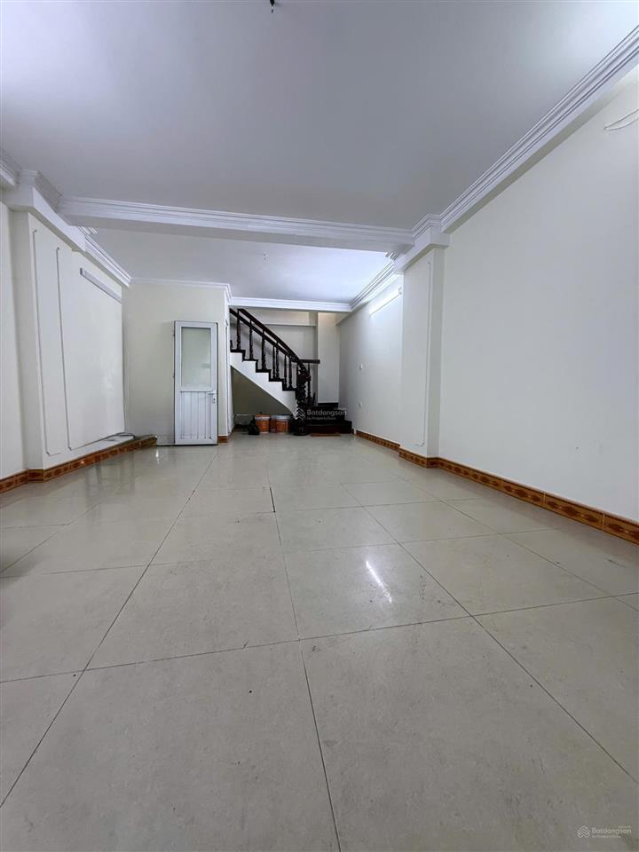 Chủ hạ giá gấp nhà 6 tầng kđt bắc linh đàm chỉ 13,x tỷ (có thương lượng)