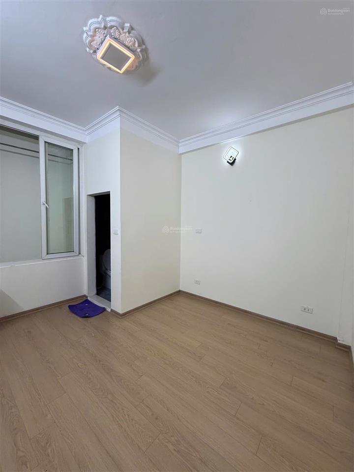 Chủ hạ giá gấp nhà 6 tầng kđt bắc linh đàm chỉ 13,x tỷ (có thương lượng)