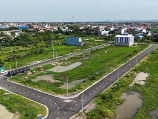 Chính chủ cắt lỗ lô đất thành phố 2,2 tỷ 108m2 cạnh noxh đang xây dựng