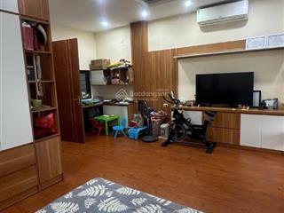 Nhà đẹp có thang máy 3 phòng ngủ có garra ô tô đồ cơ bản