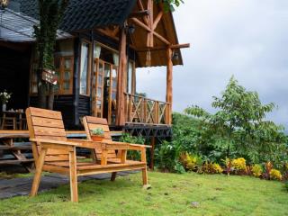 Đất nghỉ dưỡng 1000m2 full thổ cư tại làng oa bảo lộc, đã có cư dân, sổ hồng riêng, view săn mây