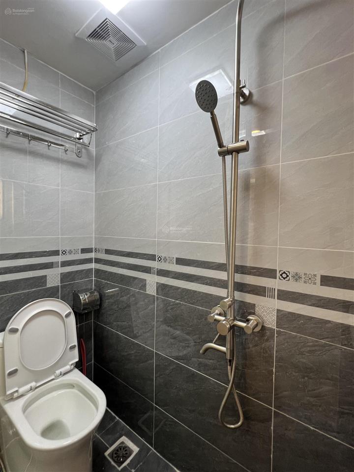 Chính chủ bán tập thể tầng 2 quỳnh mai hai bà trưng 3.7 tỷ