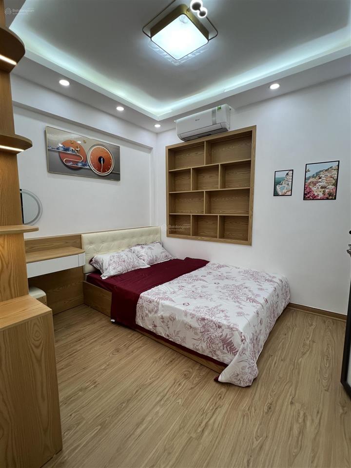 Chính chủ bán tập thể tầng 2 quỳnh mai hai bà trưng 3.7 tỷ