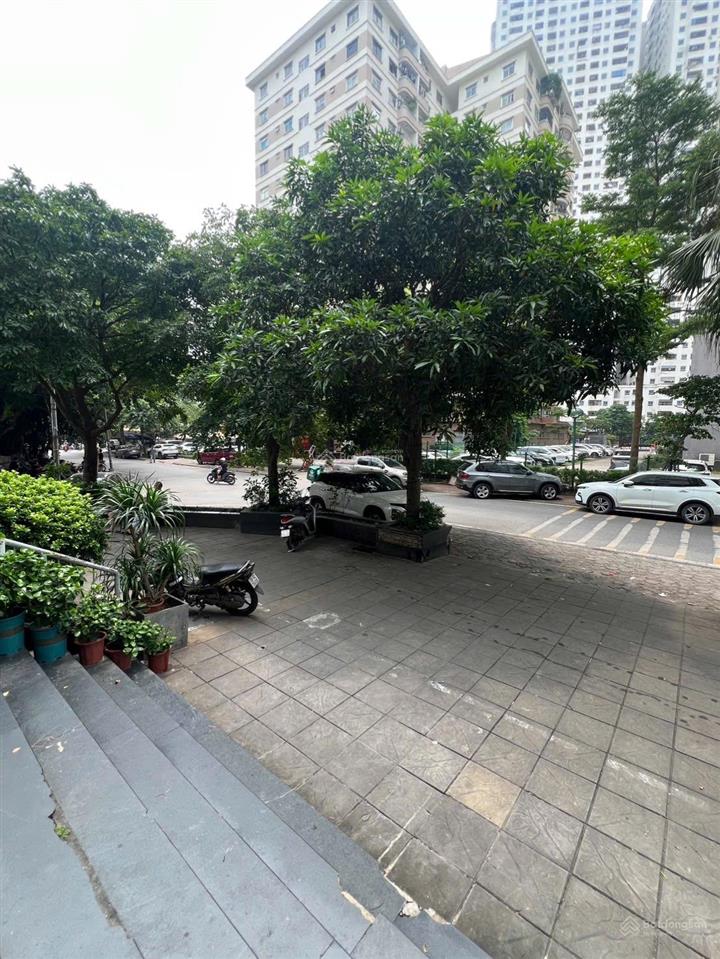 Bán kiốt chân đế chung cư linh đàm vừa kinh doanh vừa ở dân cư sầm uất