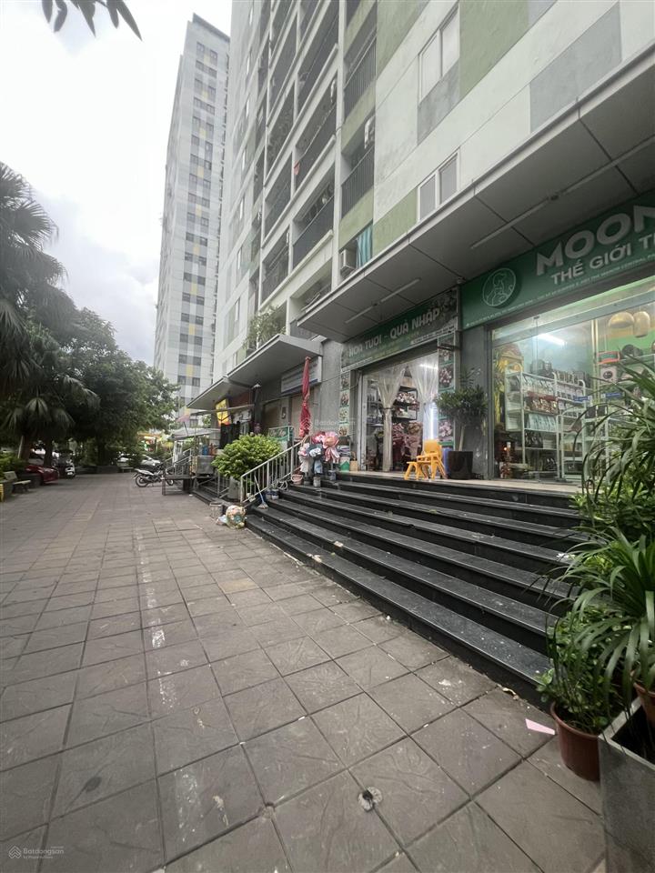 Bán kiốt chân đế chung cư linh đàm vừa kinh doanh vừa ở dân cư sầm uất