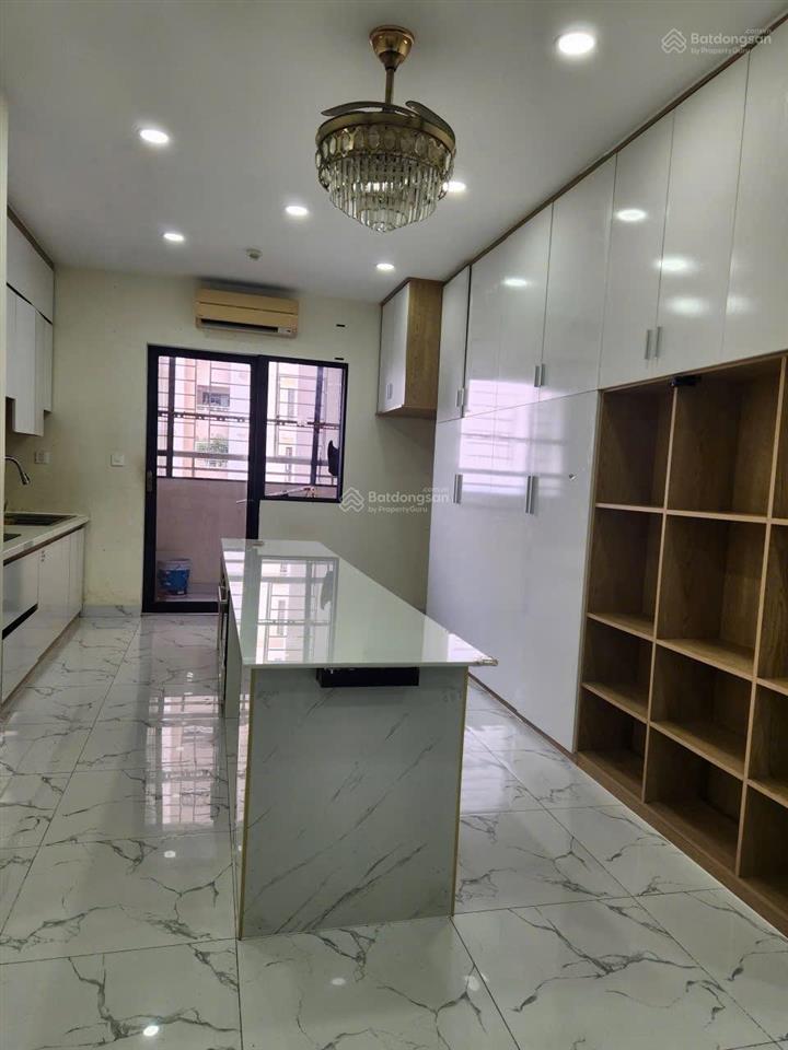 Cho thuê căn hộ chung cư era town đức khải quận 7