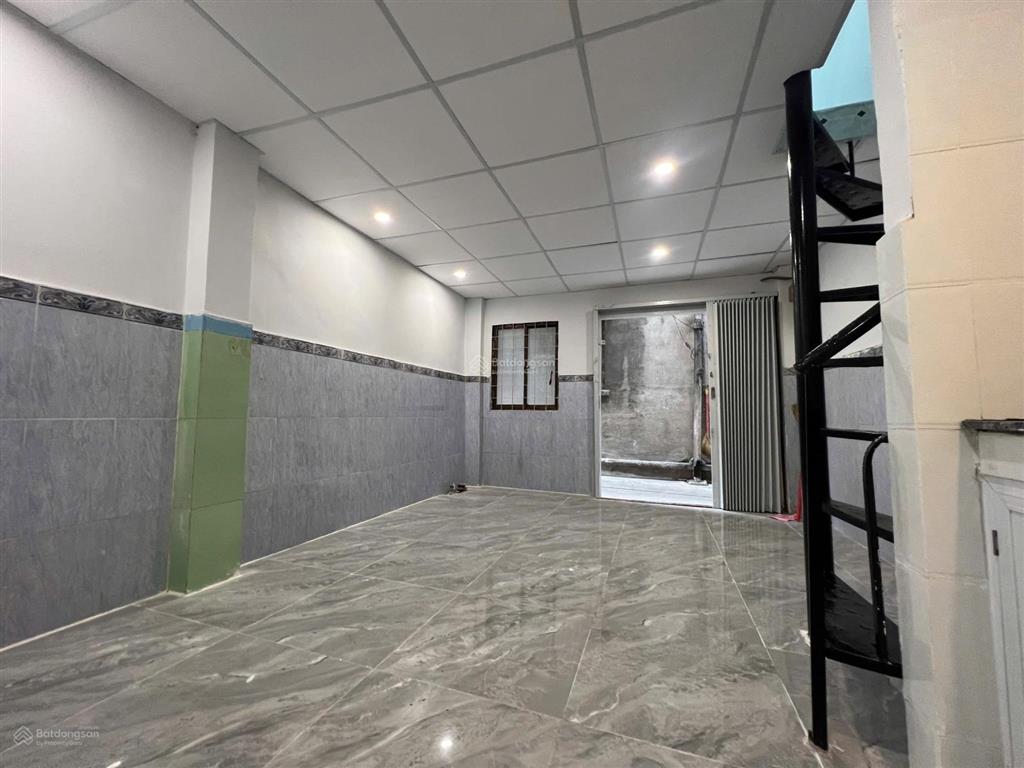 Bán nhà quận 11 hẻm 62 lê đại hành giá 3.3 tỷ