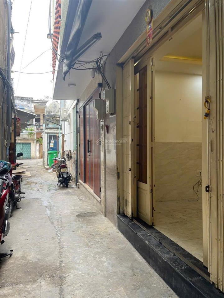 Bán nhà hẻm 231/93/ đường dương bá trạc phường chánh hưng tp hcm