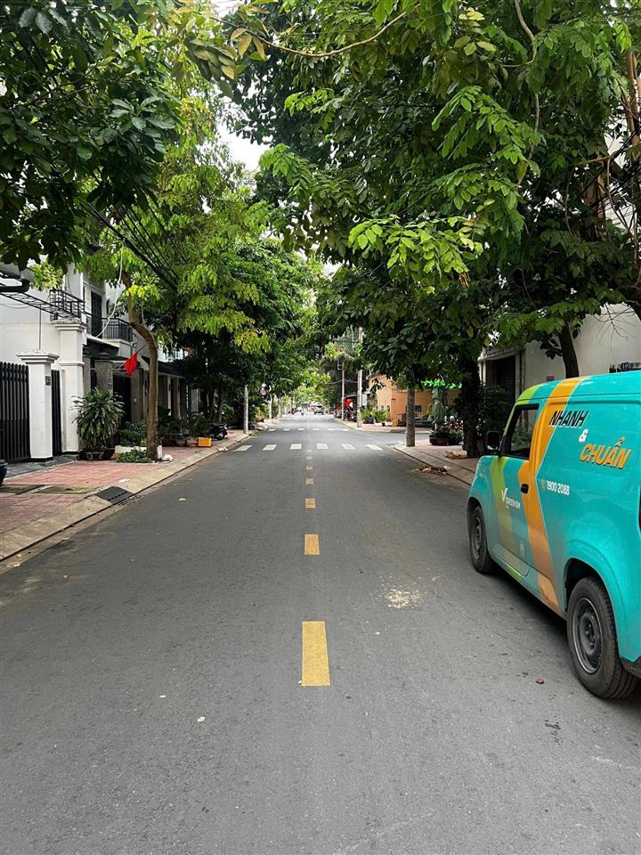 Bán nhà mặt phố phạm thế hiển, q8, tp.hcm