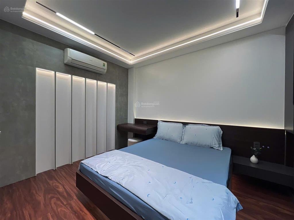 Bán nhà hẻm ô tô đường 3/2 quận 10 ngang 5.2m 62m2 đúc 4 tầng tặng nội thất nhỉnh 14 tỷ