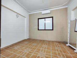 Cho thuê nhà nguyên căn phố cửa bắc ba đình