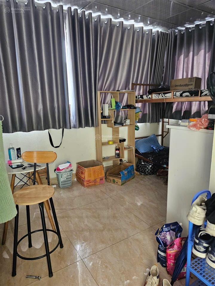 Cho thuê nhà nguyên căn phố đội cấn ngõ to như phố thông ngọc hà, hoàng hoa thám