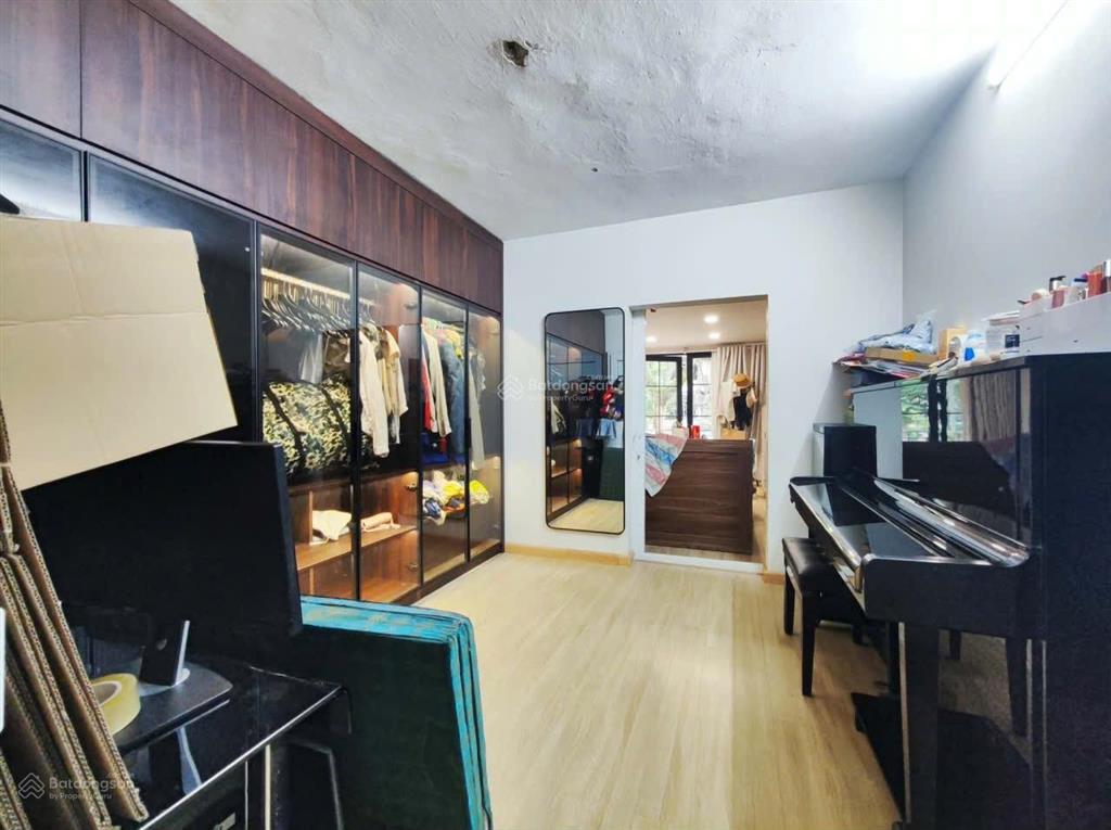 Cho thuê tt thành công tầng 2 90m2 2pn 11 triệu/tháng