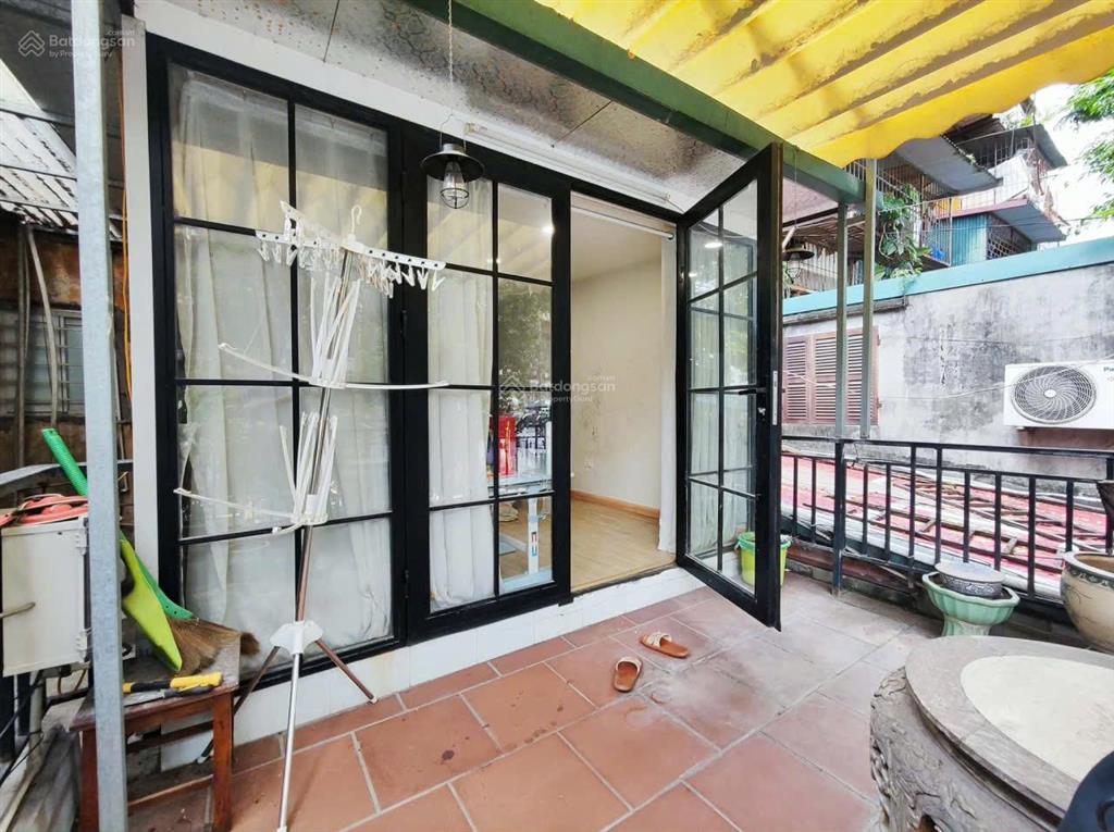 Cho thuê tt thành công tầng 2 90m2 2pn 11 triệu/tháng