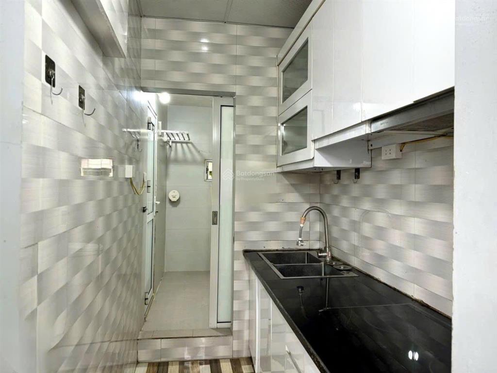 Cho thuê căn hộ tầng 4 biệt thự cổ pháp phố đặng dung, ba đình, hà nội