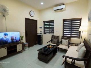Cho thuê tập thể tầng 1 phố lý nam đế hoàn kiếm