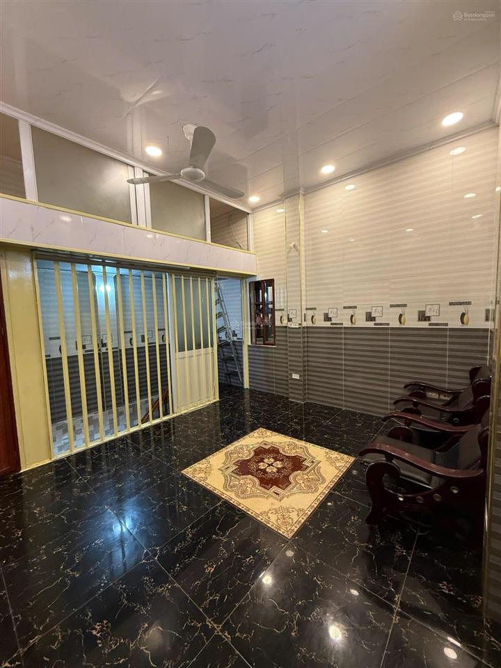 Cho thuê nhà riêng phố yên hoa, tây hồ