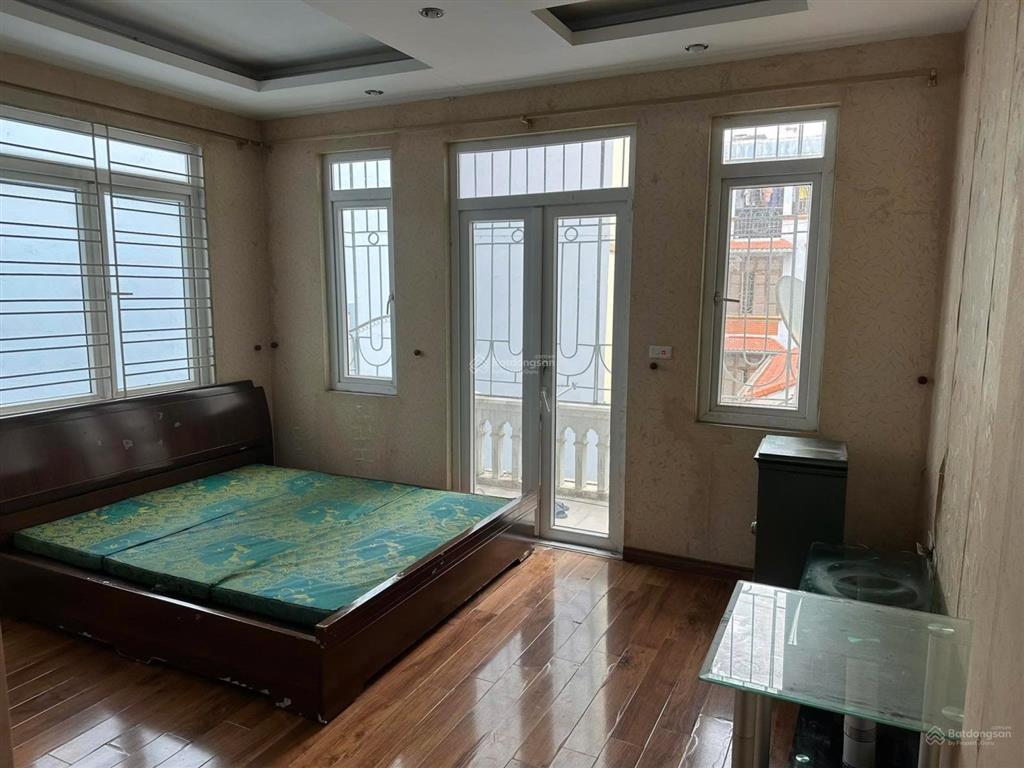 Cho thuê nhà riêng full nội thất ngõ nguyễn khang, cầu giấy