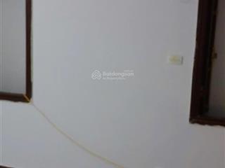 Cho thuê nhà trần quốc toản  hoàn kiếm  giá 7 tr/tháng