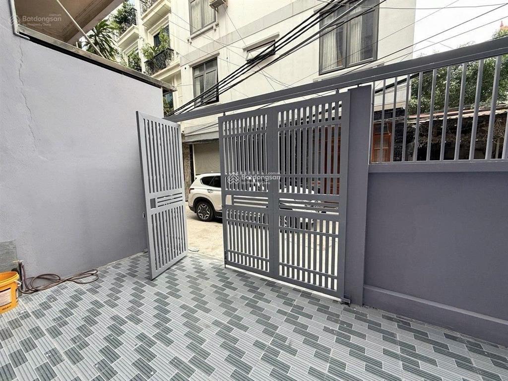 Cho thuê nhà nguyên căn ngõ 02 ô tô tránh an dương vương, phú thượng, tây hồ