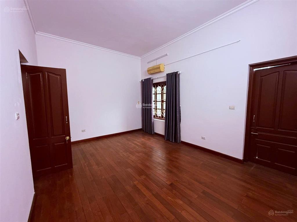 Cho thuê nhà nguyên căn ngõ 02 ô tô tránh an dương vương, phú thượng, tây hồ