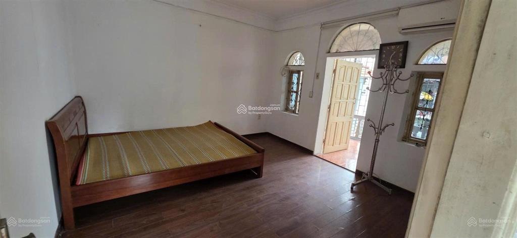 Cho thuê nhà riêng ngõ hoàng hoa thám, ba đình, hà nội. hotline 0886 025 ***