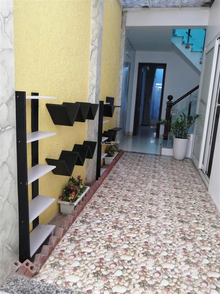 Cho thuê nhà riêng tầng 1 tt nghĩa tân, nghĩa đô (cầu giấy, hà nội)